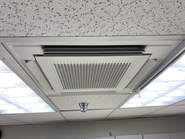 Ceiling cassette mini-split in a commercial drop-ceiling